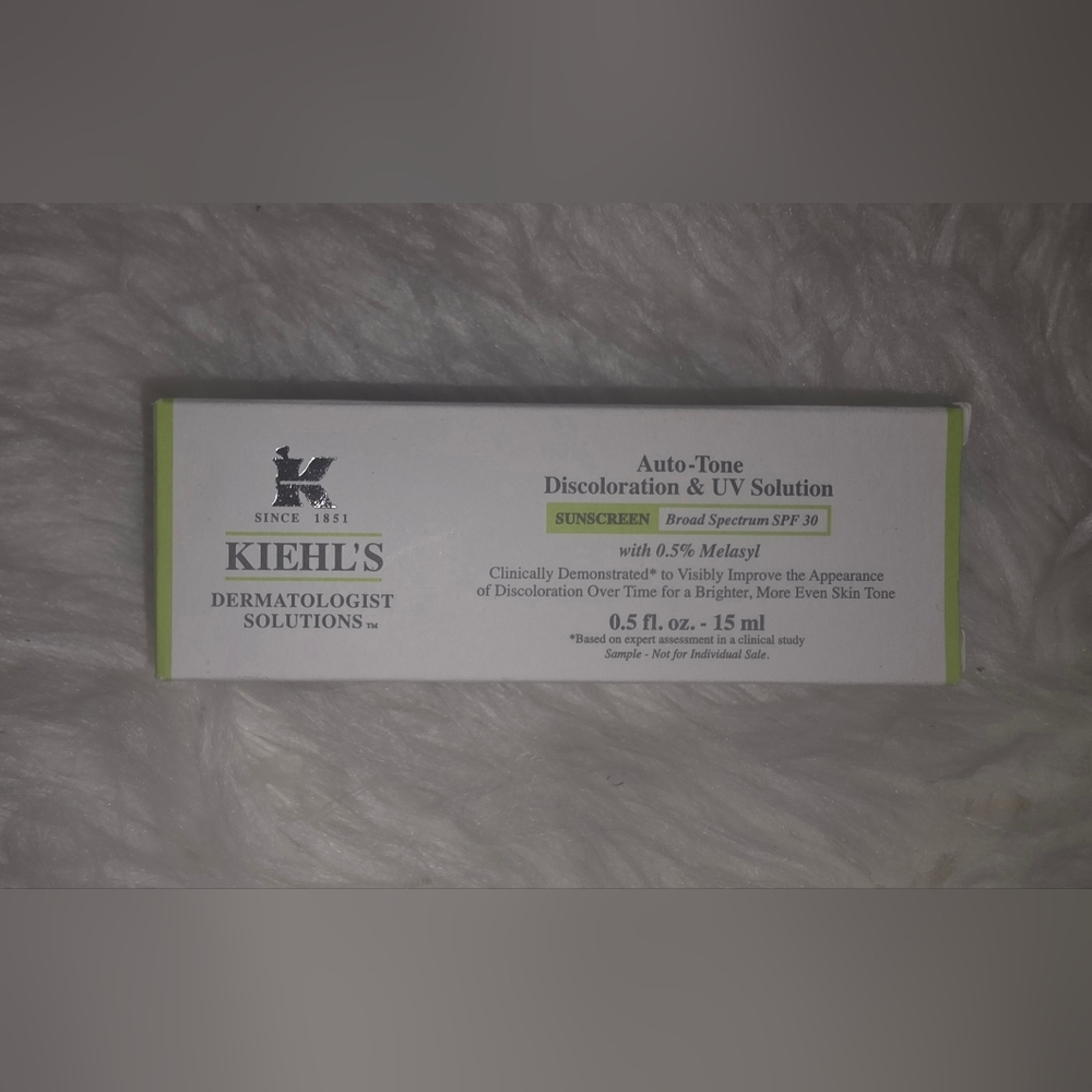 Kiehl's Auto-Tone Discoloration & UV Solution - White
